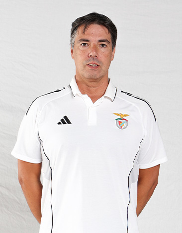 Treinador Adjunto: Jordi Roca
                            