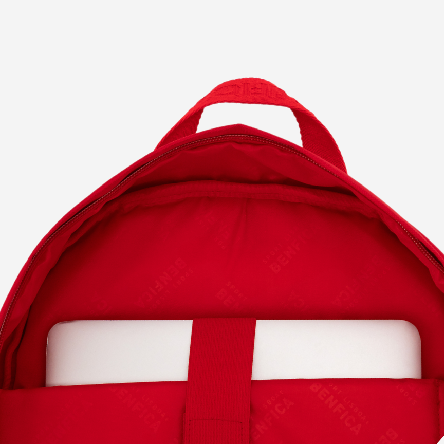 Red Backpack with Sport Lisboa e Benfica Emblem